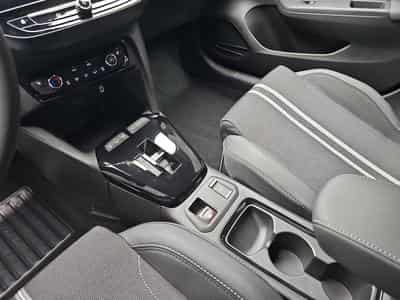 Opel Corsa 1.2 Hybrid 145 Auto GS (2026) - Photo 12