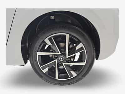 Opel Corsa 1.2 Hybrid 145 Auto GS (2026) - Photo 6