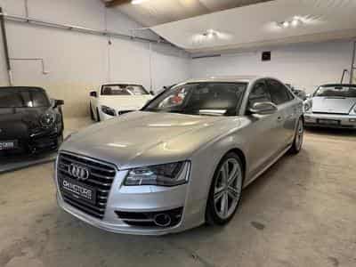 Audi S8 4.0 V8 520 (2012) - Photo 3