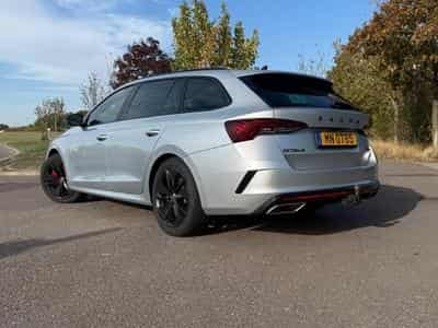 Skoda Octavia RS (2021) - Photo 4