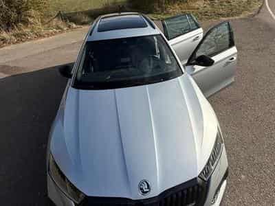 Skoda Octavia RS (2021) - Photo 6
