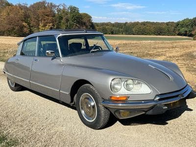 Citroën DS DS 23 Pallas à injection électronique (1974) - Photo 1