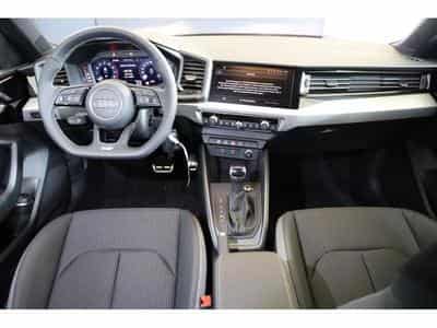 Audi A1 Sportback S Line (2024) - Foto 2