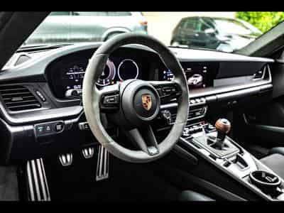Porsche 911 .2 911 CARRERA T COUPE 6-SPEED MANUAL - VANADIUM GREY + SATI (2025) - Photo 11