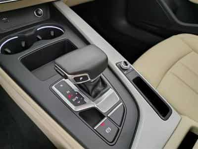Audi A4 Avant 35 TDi S-LINE S tronic CUIR/NAVI/TO PANO/FULL LED/JA18 (2022) - Photo 12