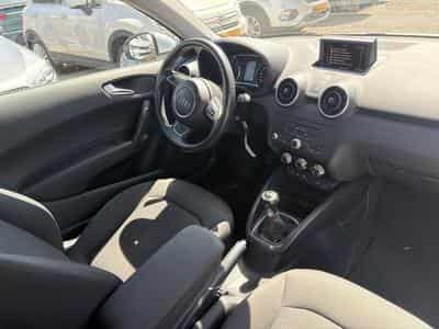 Audi A1 1.2 TSI 85CV (2012) - Foto 10
