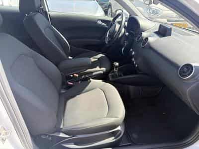Audi A1 1.2 TSI 85CV (2012) - Foto 9