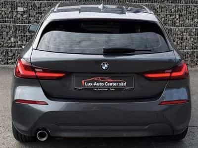BMW 118 118i Automatique // Révisée Et Garantie 12 Mois✅✅✅ (2021) - Foto 8