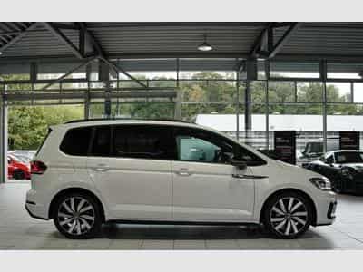 VW Touran R Line *ACC *Pano *Standhzg *AHK *Kamera (2021) - Foto 7