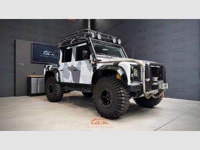 Land-Rover Defender 110 CREW CAB 2.2TD SVX SPECTRE LIMITED EDITION JAMES BOND 00 (2014) - Photo 1