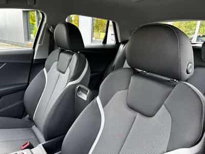 Audi Q2 35 TFSI S-TRONIC 150 CV S-LINE (2026) - Photo 6