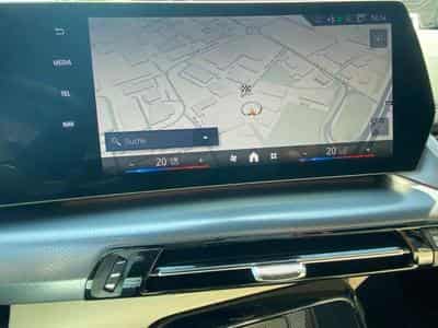 BMW 223 223i xDrive Active Tourer Aut M Sport (2024) - Photo 15