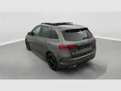 Mercedes B 180 d AUTO AMG Line CUIR / NAVI / TOIT PANO /FULL LED /... (2020) - Photo 2