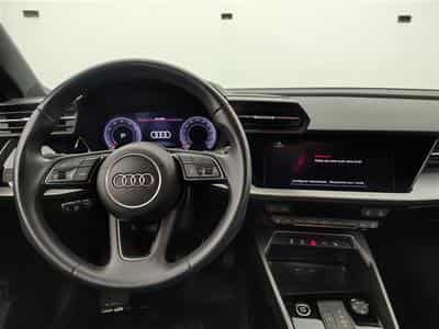 Audi A3 30 TFSI Business Edition Attraction S tronic (2023) - Photo 9