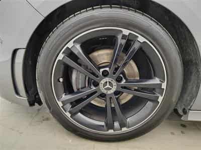 Mercedes B 180 d AUTO AMG Line CUIR / NAVI / TOIT PANO /FULL LED /... (2020) - Photo 6