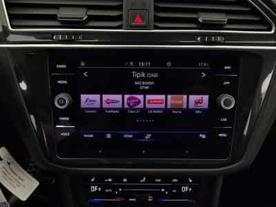 VW Tiguan 1.5 TSI Life Business OPF DSG (2022) - Photo 11