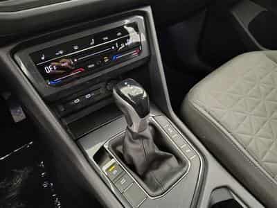 VW Tiguan 1.5 TSI Life Business OPF DSG (2022) - Photo 12