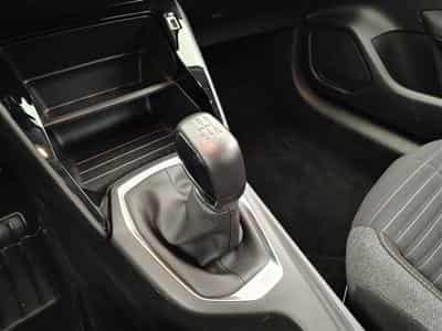 Peugeot 208 1.2i PureTech Active Pack CARPLAY / FULL LED / PDC AR / JA16 (2023) - Photo 12