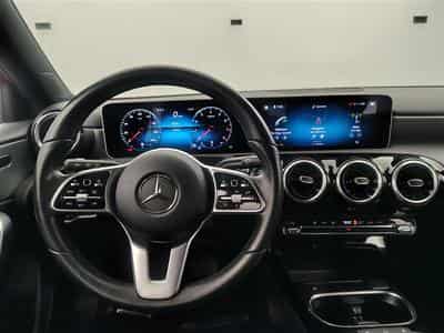 Mercedes A 200 A 200 7G-Tronic NAVI / FULL LED / PDC AV+AR / JA 16" (2019) - Photo 9