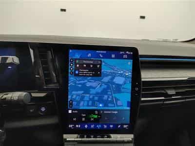 Renault Austral 1.3 T MHEV Techno S-CUIR / NAVI / FULL LED (2025) - Foto 11