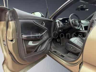 Aston-Martin DBX 707 (2022) - Photo 5