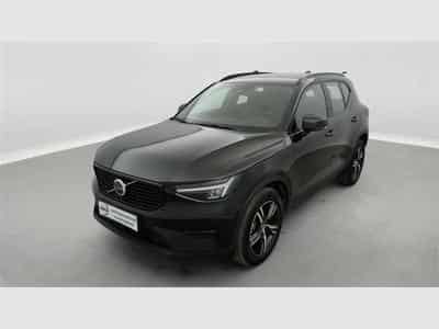 Volvo XC40 2.0 B3 Geartronic NAVI / FULL LED / HARMANN KARDON / CAMERA (2026) - Foto 1