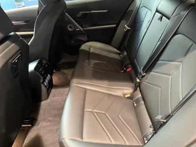 BMW Série 5 550e xDrive Berline (2025) - Photo 13