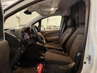Mercedes Citan 110 CDI (2025) - Photo 9