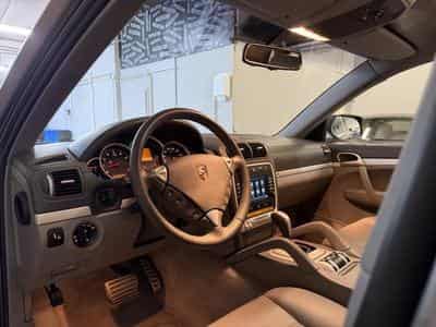 Porsche Cayenne S 4.8 V8 (2009) - Photo 12