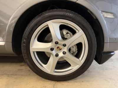 Porsche Cayenne S 4.8 V8 (2009) - Photo 9