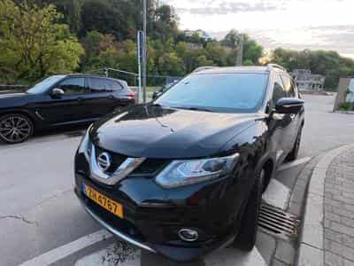 Nissan X-Trail (2015) - Photo 1