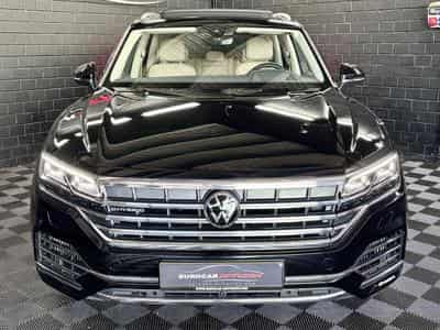 VW Touareg 3.0 TSi V6 PHEV 4MOTION 381 CV (2022) - Photo 2