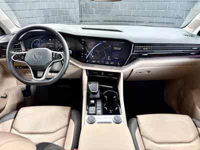 VW Touareg 3.0 TSi V6 PHEV 4MOTION 381 CV (2022) - Photo 8