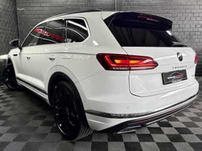 VW Touareg 3.0 TSi V6 eHybrid 4MOTION Elegance 381 CV (2022) - Photo 4