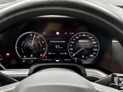 VW Touareg 3.0 TSi V6 eHybrid 4MOTION Elegance 381 CV (2022) - Photo 14