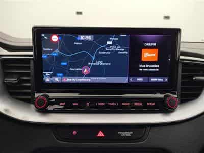 Kia ProCeed 1.0 T-GDI 120Cv GT-Line NAVI//LED/ALU/COCKPIT (2022) - Photo 11
