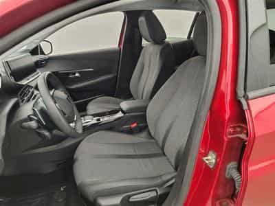 Peugeot 208 1.2 Hybrid 100cv e-DSC6 Allure CARPLAY / FULL LED / S-CUIR (2025) - Photo 6