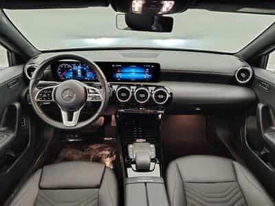 Mercedes 180 A 180 d Business NAVI / FULL LED (2021) - Photo 8