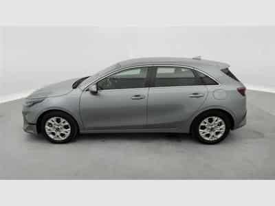 Kia Ceed Ceed 1.0 T-GDi Pulse ISG (2024) - Photo 3