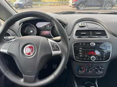 Fiat Punto 1.2 69ch (2013) - Photo 5