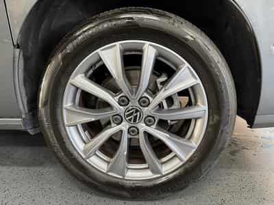 VW Multivan Multivan T7 2.0 TDi 150cv Auto Life Long chassis (2023) - Foto 3