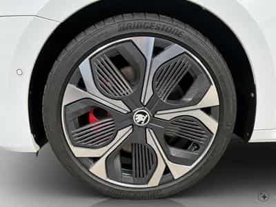 Skoda Octavia RS+DSG+Design-Selection+P.Simply+LM19+AHK (2025) - Foto 8