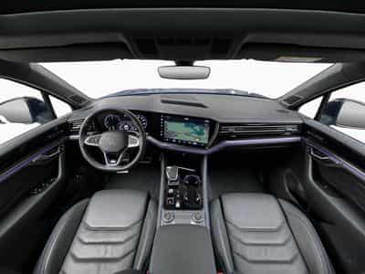 VW Touareg R+4Motion+Aut8+PHEV+P.Ass.+P.Travel+LM22 (2025) - Foto 2