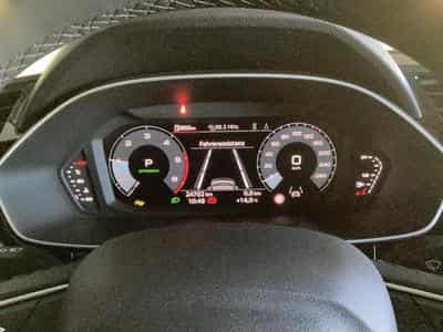 Audi Q3 SB+S-line+S-Tronic+35TDI+p.Business+P.Assistance+LED+NAVI+DA (2025) - Foto 11