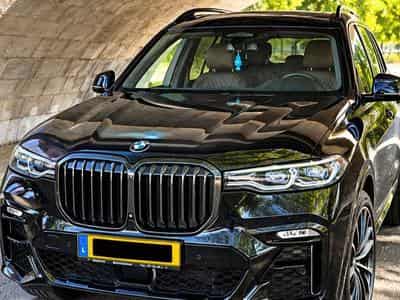 BMW X7 xDrive40d (2022) - Foto 1