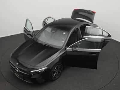Mercedes A 200 Progressive-Line Limousine (2024) - Photo 14