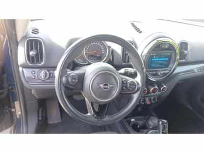 MINI Cooper D Countryman 2 (2018) - Photo 13