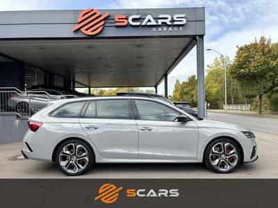 Skoda Octavia RS 2.0 TFSI 245cv DSG (2021) - Photo 2