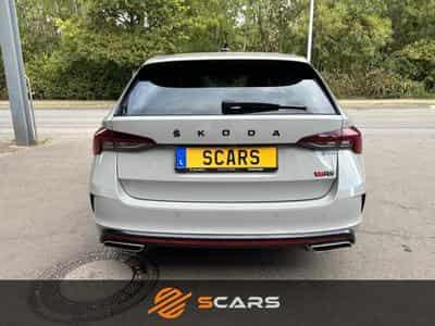 Skoda Octavia RS 2.0 TFSI 245cv DSG (2021) - Photo 6