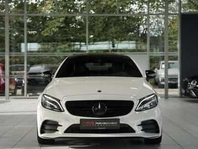 Mercedes C 300 d Coupé AMG Line *Pano*Night*Digital*ACC (2020) - Foto 4